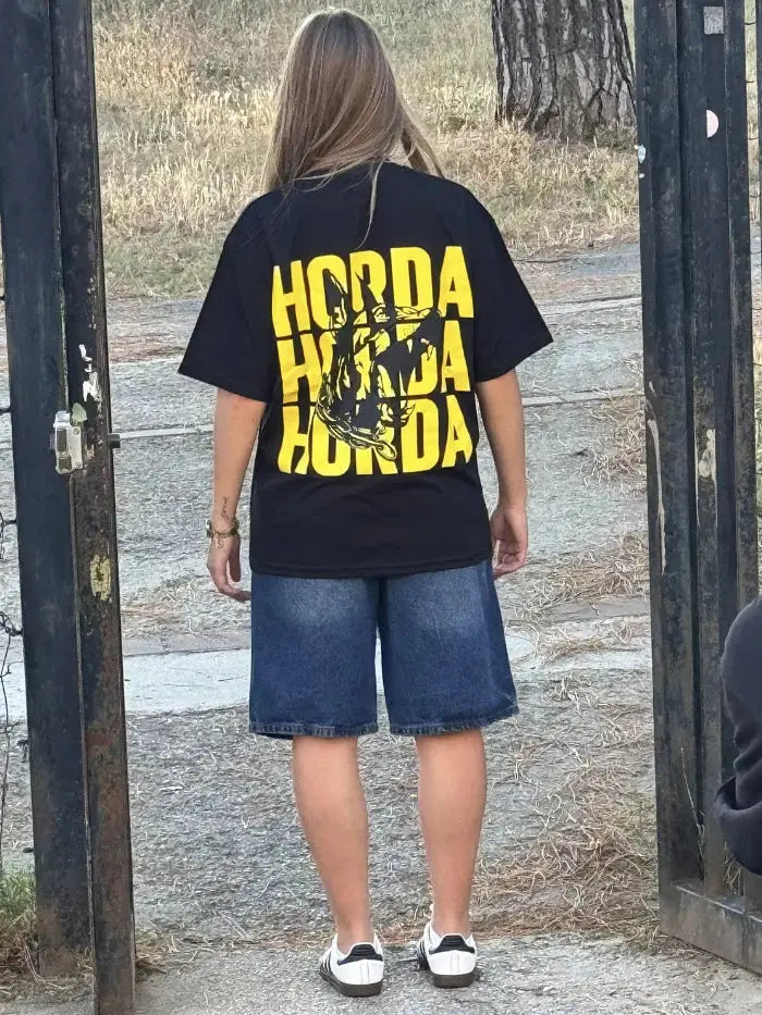 T-shirt Urban Outfitters oversized Tee Nera 100% Cotone Boxy Fit Horda X3 Horda Brand Streetwear