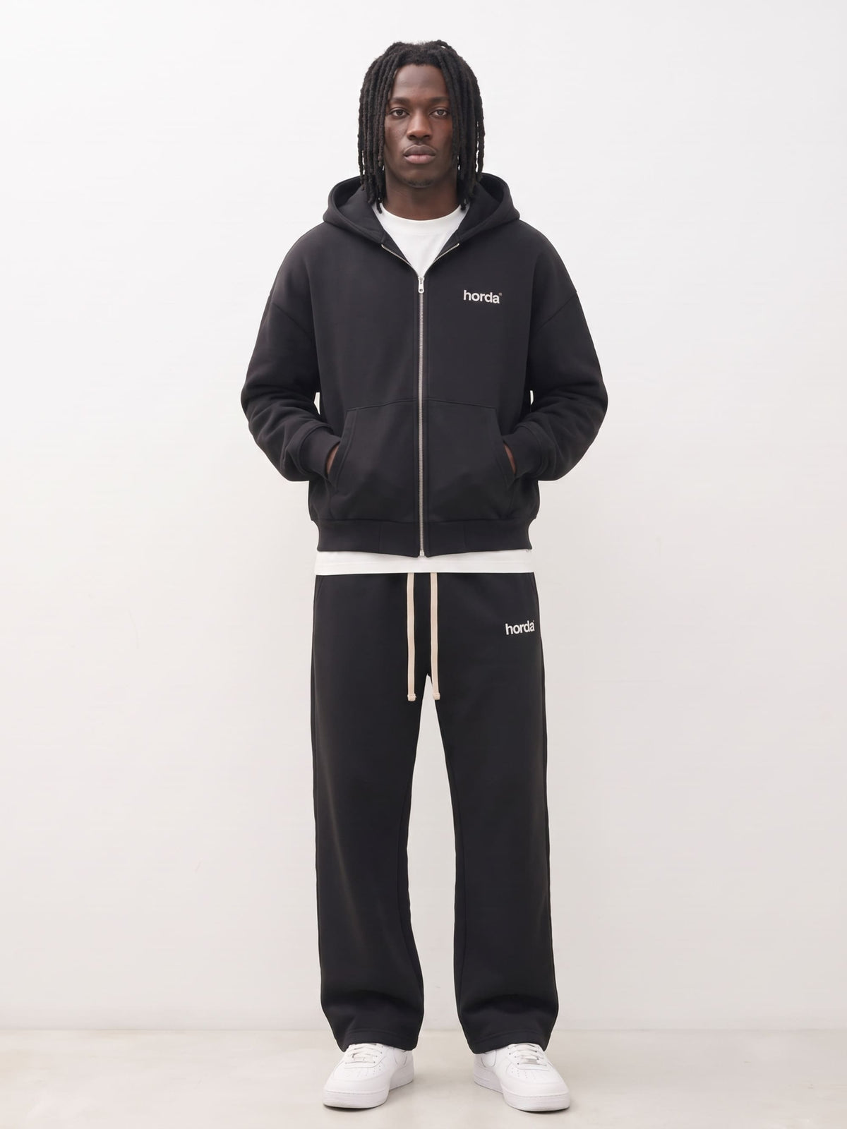 Tuta nera Oversize completa: Felpa Con Zip e Pantaloni a Palazzo