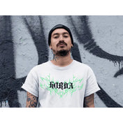 Horda: l'abbigliamento che ti permette di esprimere la tua individualità. Scopri i nostri capi streetwear esclusivi, realizzati con materiali di alta qualità e design innovativi. Acquista online!