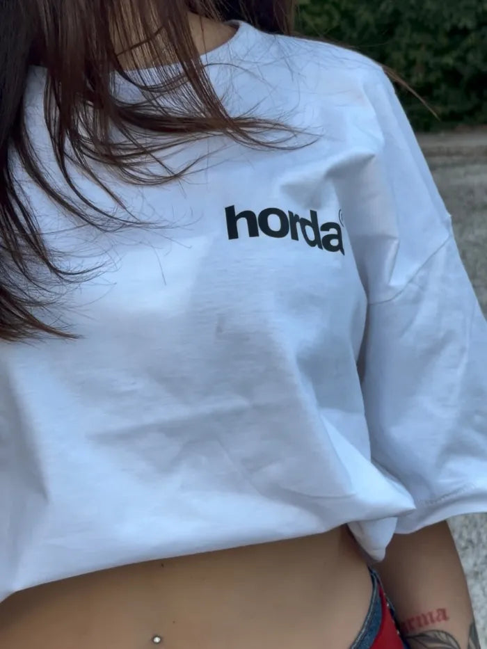 T-Shirt Donna Human Case Boxy Fit Cropped 100% Cotone Made in Italy Horda Brand