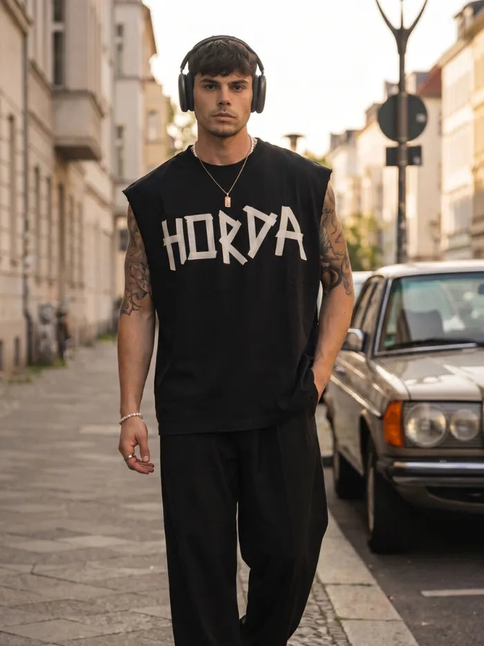 T-Shirt Tank Nera Boxy Fit 200g con tagli a vivo Horda Brand
