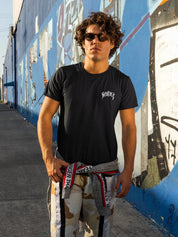 Horda: il tuo alleato di stile per affrontare la giungla urbana. Scopri la nostra selezione di capi streetwear di alta qualità, pensati per chi non ha paura di osare. Acquista ora!