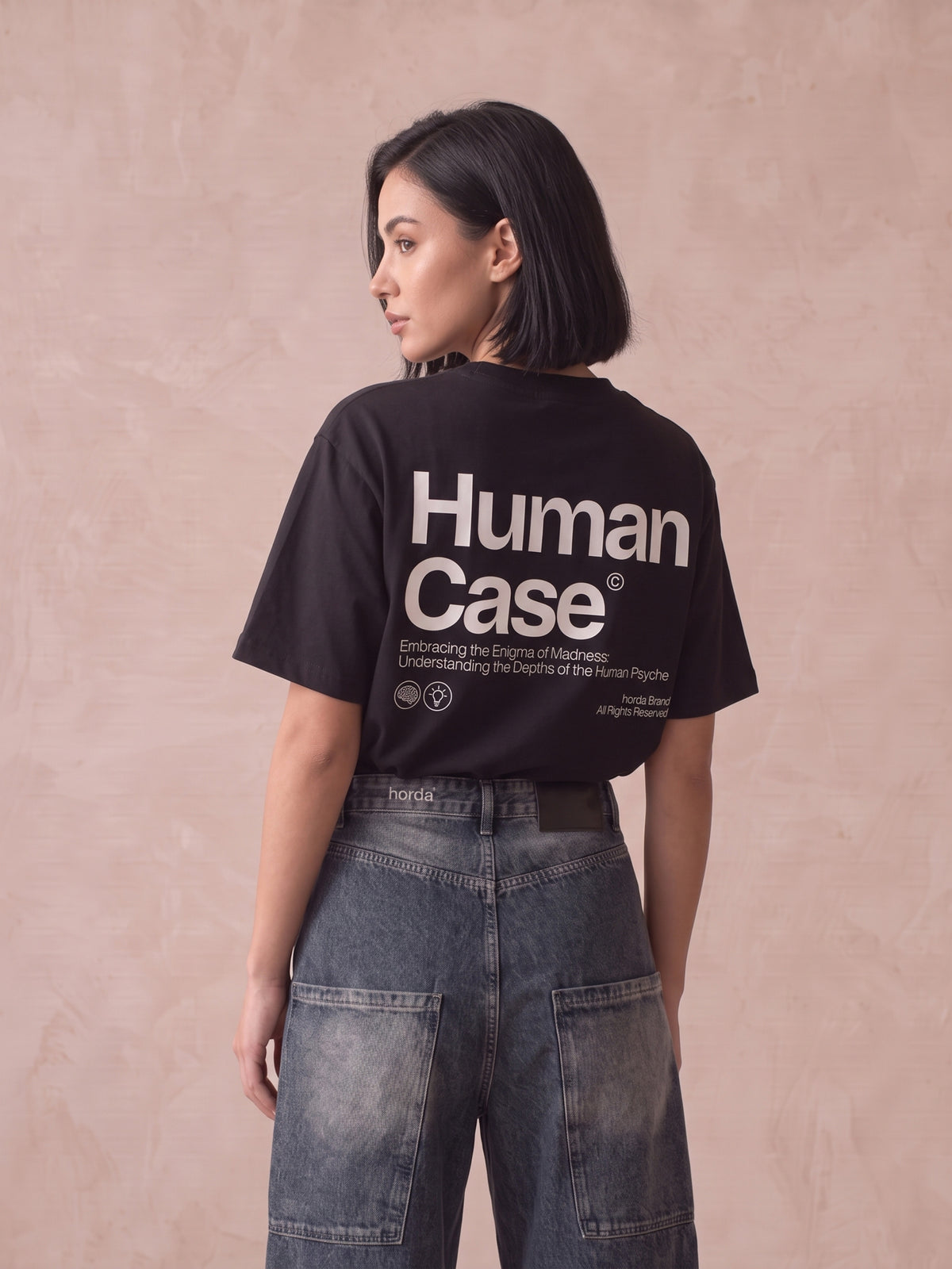 Damen Crop T-Shirt Human Case