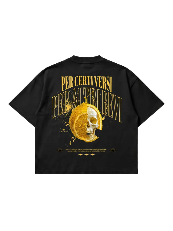 T-shirt Nera Boxy Fit 200gsm "Per Certi Versi" Back Print | Horda® Lemon Skull Horda Brand Streetwear