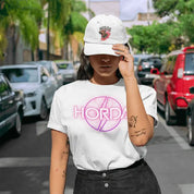 Vivi la rivoluzione dello stile streetwear con Horda, dove l'innovazione e la tradizione si fondono
