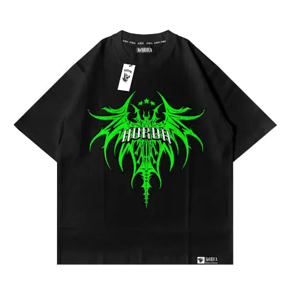 Streetwear Horda: l'essenza della cultura urbana in ogni capo. Design originali, materiali di alta qualità e dettagli unici per un look che esprime la tua personalità. Scopri la collezione!