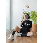 Streetwear Horda: l'essenza della cultura urbana in ogni dettaglio. Design originali, materiali di alta qualità e dettagli unici per un look che esprime la tua personalità. Scopri la collezione!